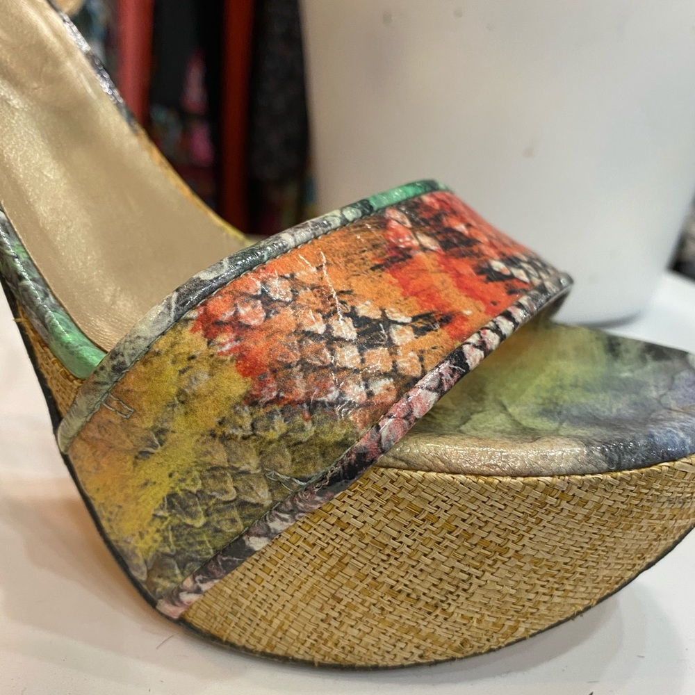 Stuart Weitzman Platform Heels - image 2